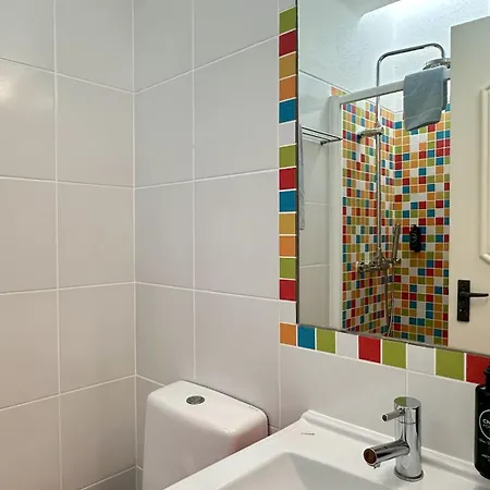 Golfe - Shared Pool - 7 Pax - Vila