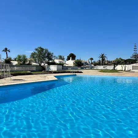 Golfe - Shared Pool - 7 Pax - Vila Vilamoura
